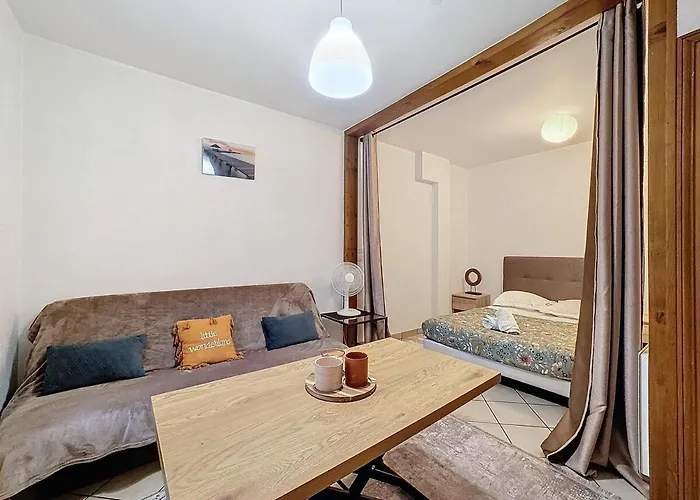 4 Pers Montferrand Cordeliers * Клермон-Ферран